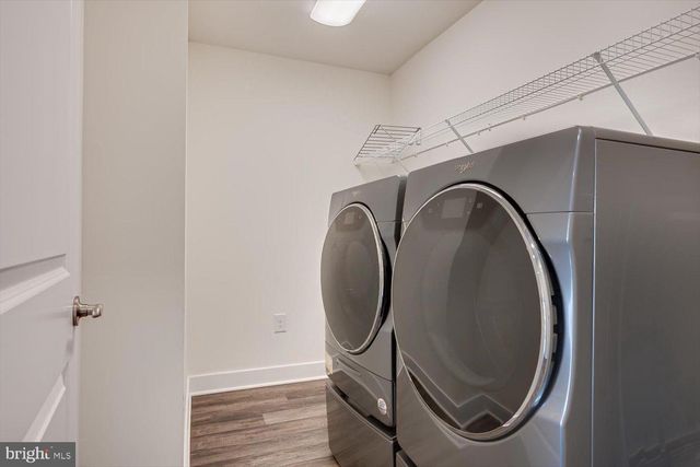 5 E HARTWICK DR, Skillman, NJ 08558