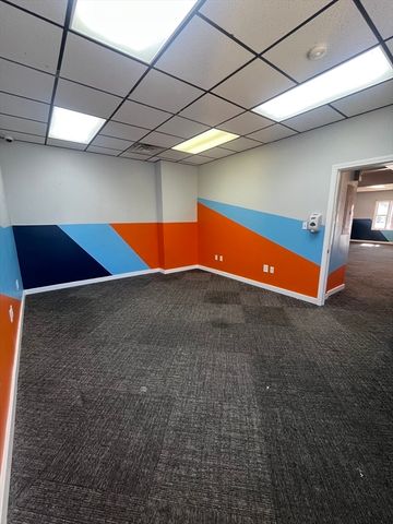 175 Littleton Rd A, Westford, MA 01886