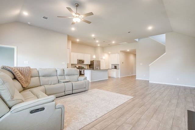 8924 Lantana Meadow Drive, Fort Worth, TX 76131