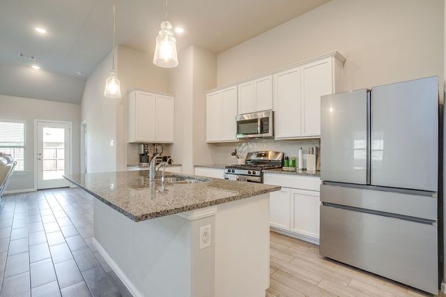 8924 Lantana Meadow Drive, Fort Worth, TX 76131