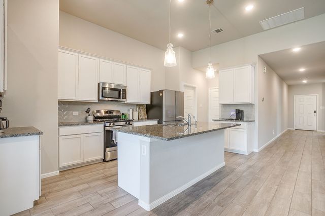 8924 Lantana Meadow Drive, Fort Worth, TX 76131