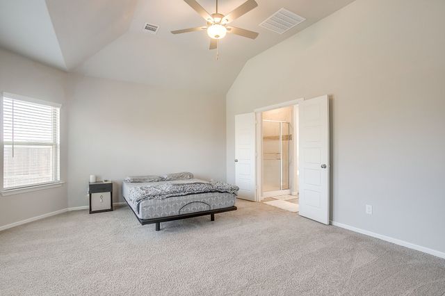 8924 Lantana Meadow Drive, Fort Worth, TX 76131