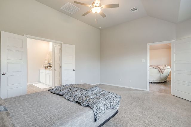 8924 Lantana Meadow Drive, Fort Worth, TX 76131