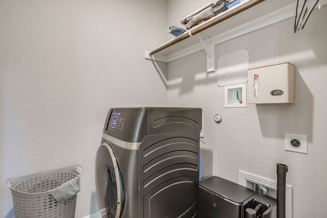 8924 Lantana Meadow Drive, Fort Worth, TX 76131