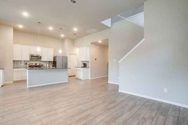 8924 Lantana Meadow Drive, Fort Worth, TX 76131