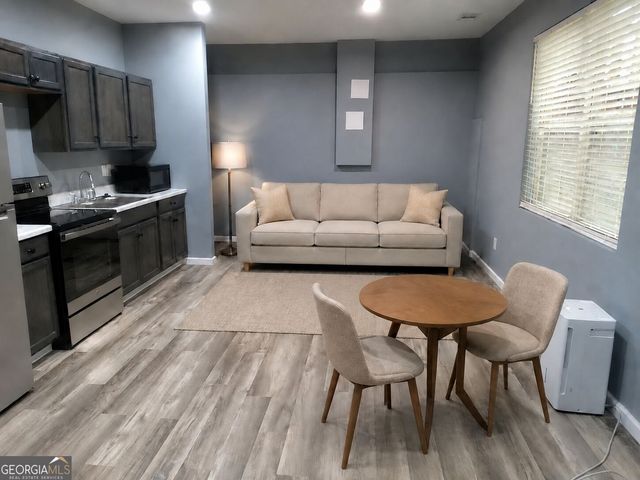 1471 Cliff View Terrace B, Conyers, GA 30012