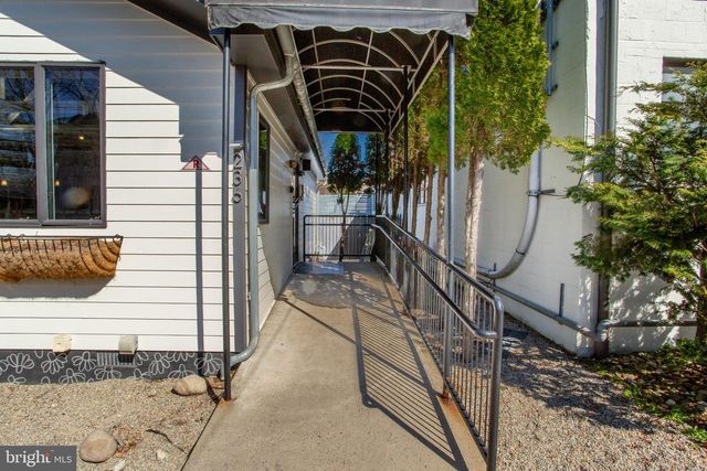 236 N UNION ST, Lambertville, NJ 08530