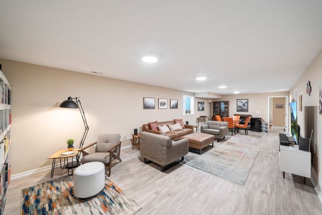 1213 Michael Street SE, Bondurant, IA 50035