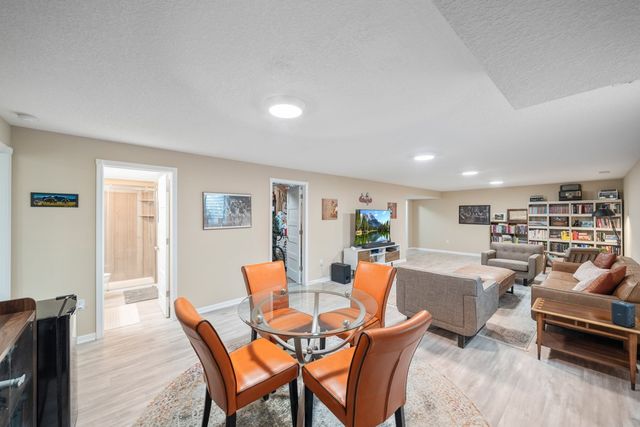 1213 Michael Street SE, Bondurant, IA 50035