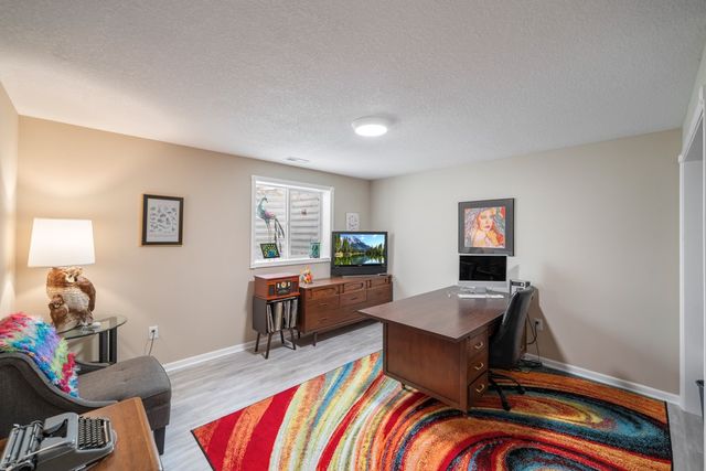 1213 Michael Street SE, Bondurant, IA 50035