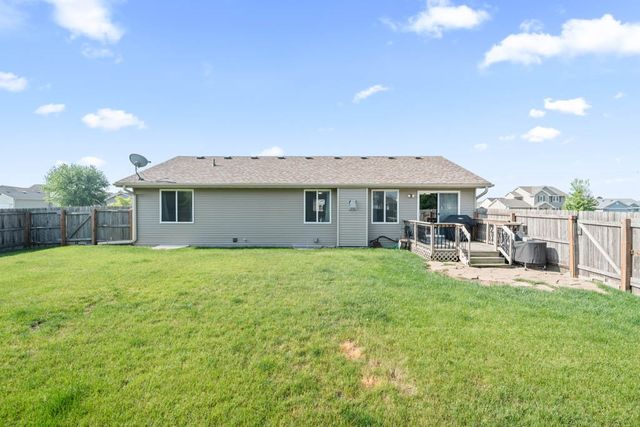 1213 Michael Street SE, Bondurant, IA 50035