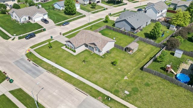 1213 Michael Street SE, Bondurant, IA 50035