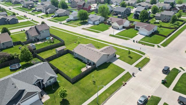 1213 Michael Street SE, Bondurant, IA 50035