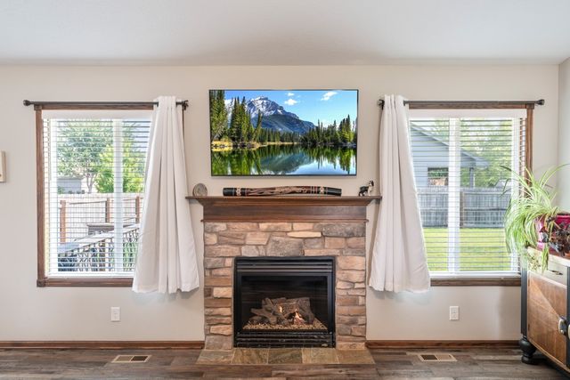 1213 Michael Street SE, Bondurant, IA 50035