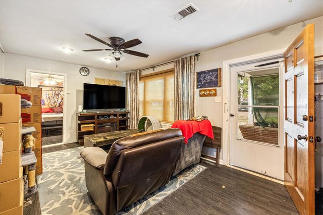 423 Grafton Street, La Marque, TX 77568