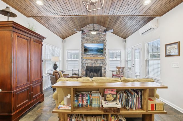 313 Mahubah Run, Smyrna, TN 37167