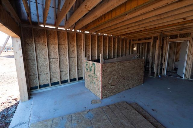 567 Still Meadows, Guthrie, OK 73044