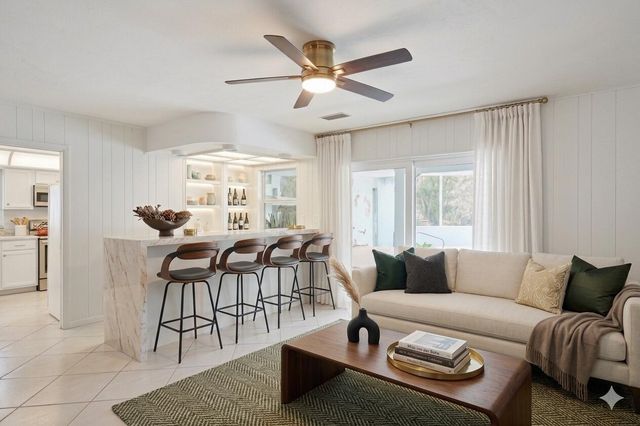 4490 NW 43rd Street, Lauderdale Lakes, FL 33319
