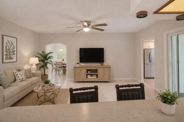 4490 NW 43rd Street, Lauderdale Lakes, FL 33319