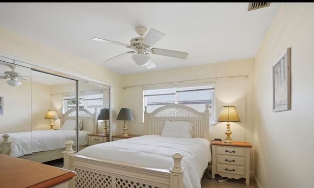 4490 NW 43rd Street, Lauderdale Lakes, FL 33319