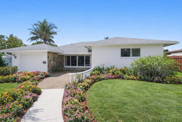 4490 NW 43rd Street, Lauderdale Lakes, FL 33319