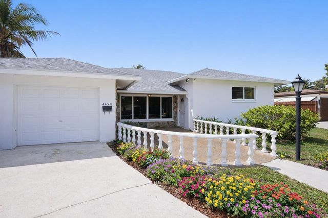 4490 NW 43rd Street, Lauderdale Lakes, FL 33319