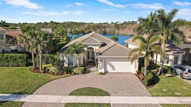 510 Carrara Court, Jupiter, FL 33478