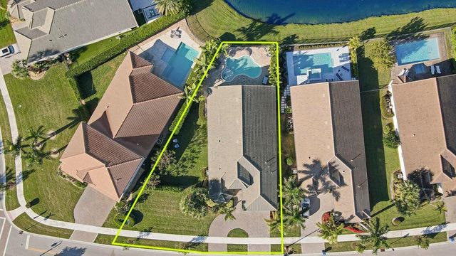 510 Carrara Court, Jupiter, FL 33478