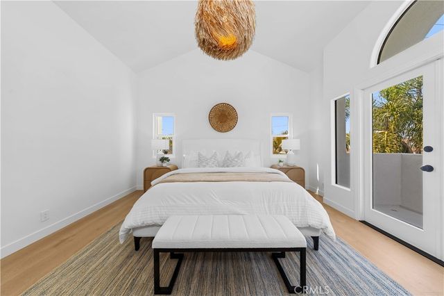 204 Lincoln Ave, Huntington Beach, CA 92648