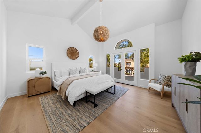 204 Lincoln Ave, Huntington Beach, CA 92648