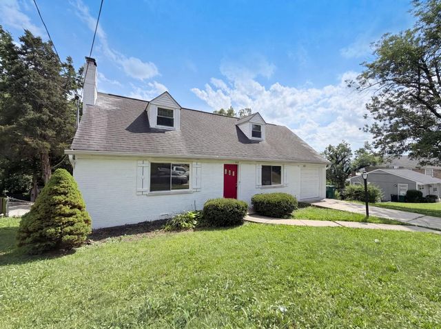 577 Lowell Avenue, Cincinnati, OH 45220