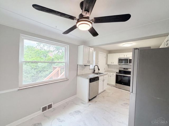 577 Lowell Avenue, Cincinnati, OH 45220