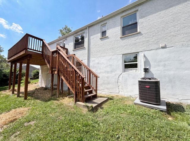 577 Lowell Avenue, Cincinnati, OH 45220