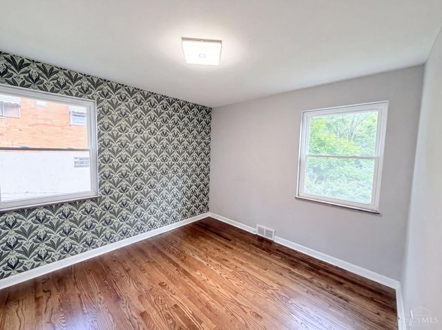 577 Lowell Avenue, Cincinnati, OH 45220