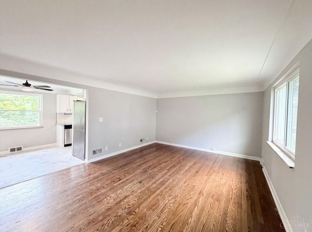 577 Lowell Avenue, Cincinnati, OH 45220