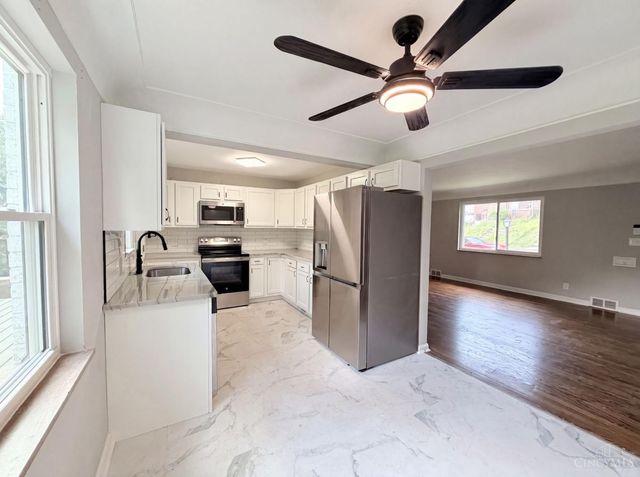 577 Lowell Avenue, Cincinnati, OH 45220