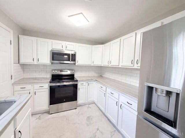 577 Lowell Avenue, Cincinnati, OH 45220