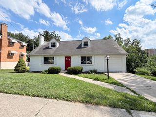 577 Lowell Avenue, Cincinnati, OH 45220