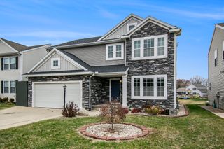 613 Trumpeter Bay Drive, Benton Harbor, MI 49022