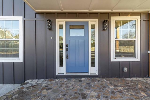 2500 Old Hapeville SW Road, Atlanta, GA 30315