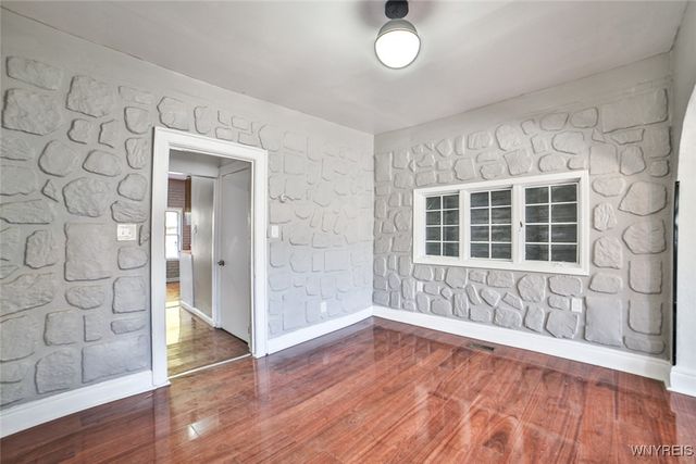 814 Elk Street, Buffalo, NY 14210