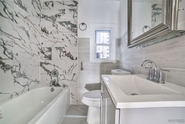 814 Elk Street, Buffalo, NY 14210