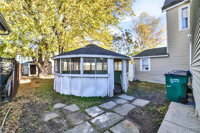 814 Elk Street, Buffalo, NY 14210