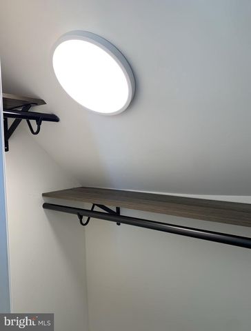 420 WOODFORD ST, Fredericksburg, VA 22401