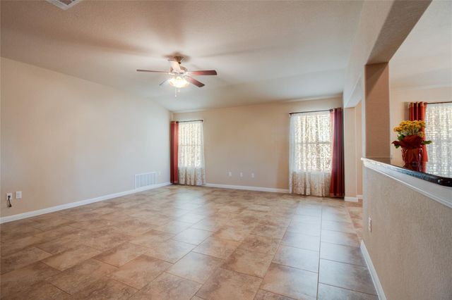 209 Moulins LN, Georgetown, TX 78626