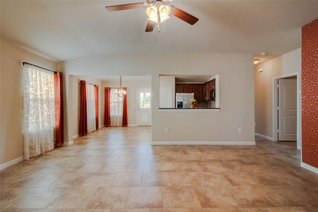 209 Moulins LN, Georgetown, TX 78626