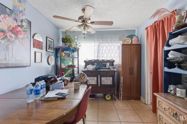 6617 Dorva Avenue, Bakersfield, CA 93306