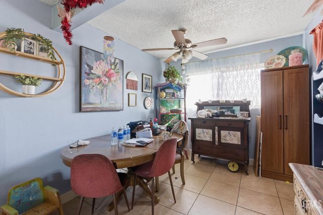 6617 Dorva Avenue, Bakersfield, CA 93306