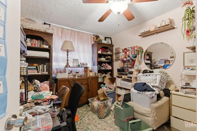 6617 Dorva Avenue, Bakersfield, CA 93306