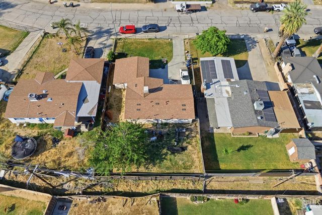 6617 Dorva Avenue, Bakersfield, CA 93306